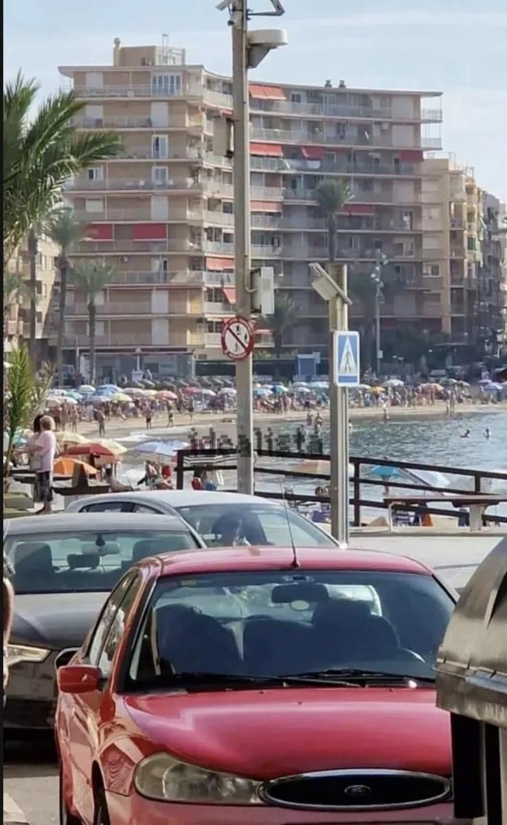 3 slaapkamer Flat te koop in Torrevieja - € 195.000 (Ref: 9780758)