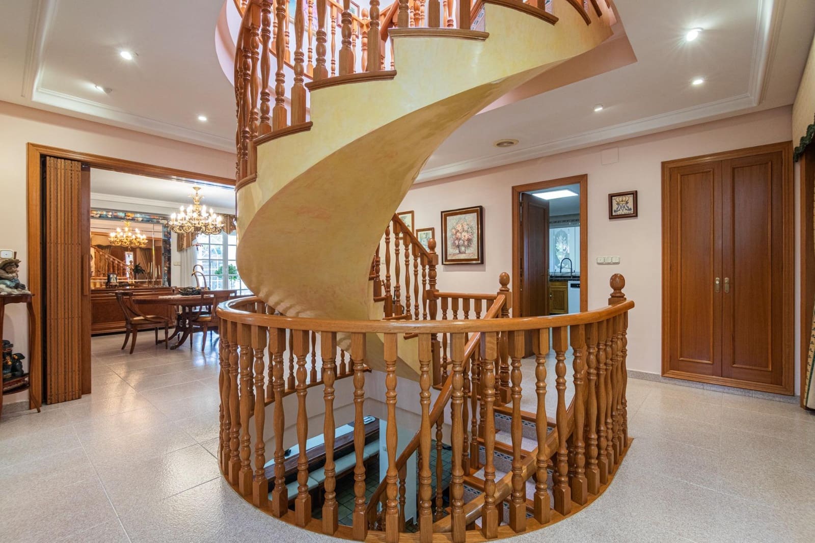 7 soverom Villa til salgs i Elche / Elx med svømmebasseng - € 2 098 000 (Ref: 9791246)