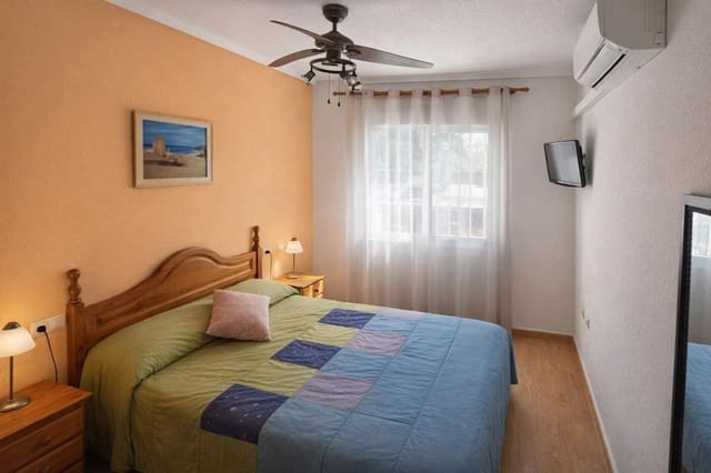 3 chambre Bungalow à vendre à Orihuela Costa, Orihuela avec piscine garage - 199 000 € (Ref: 9799457)