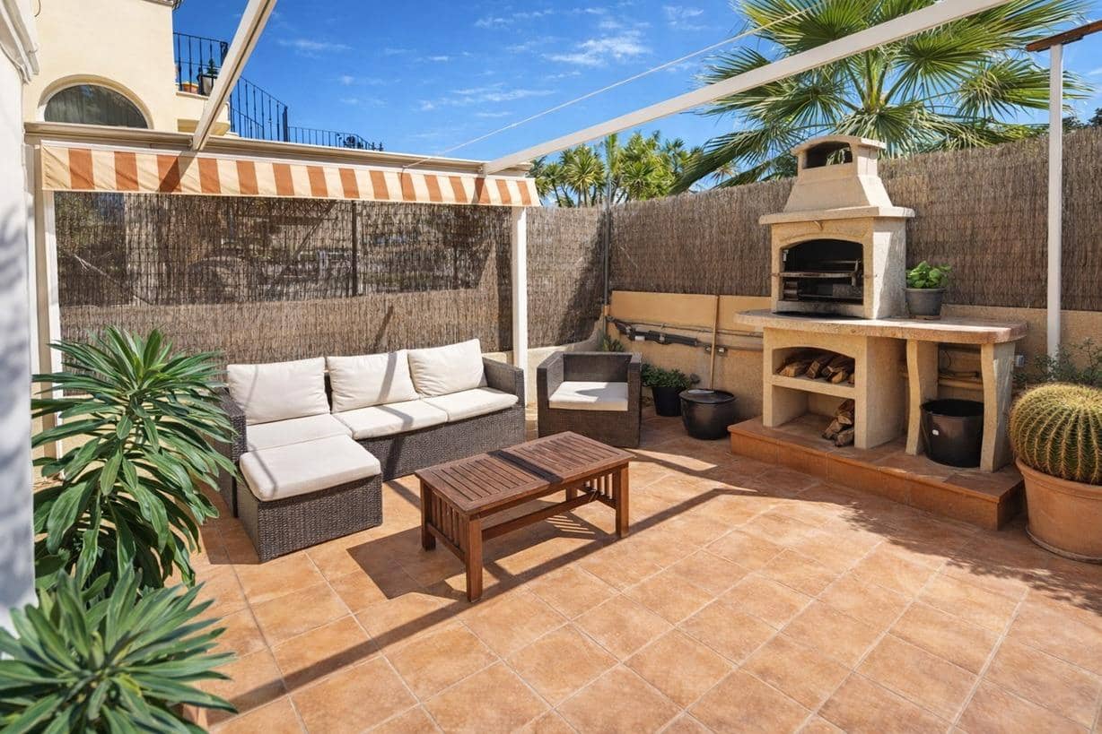 3 chambre Bungalow à vendre à Orihuela Costa avec piscine garage - 199 000 € (Ref: 9799457)
