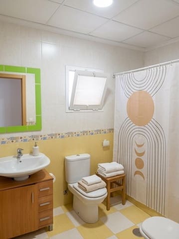 2 soveværelse Lejlighed til salg i Almoradí - € 83.900 (Ref: 9806639)