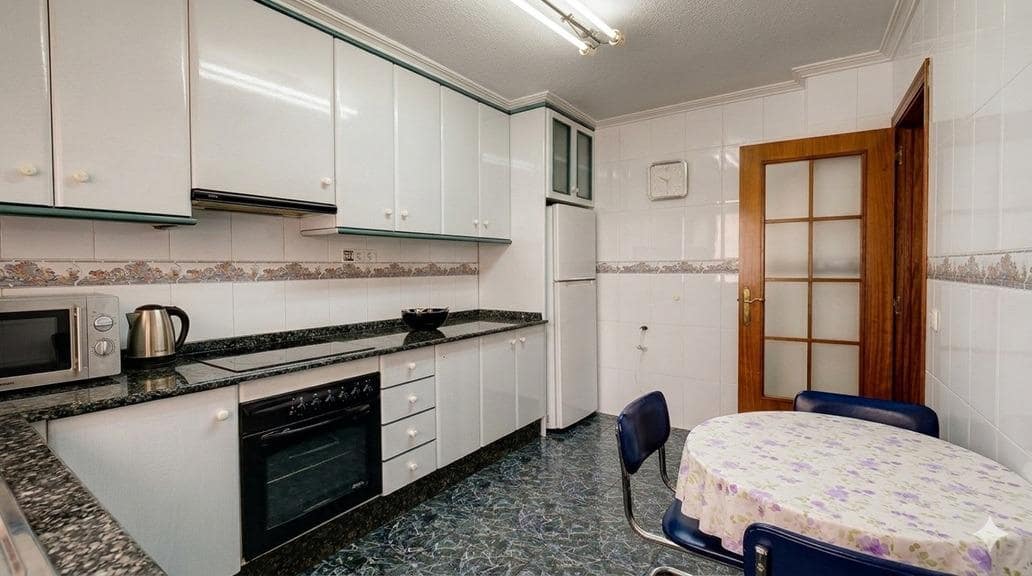 4 bedroom Flat for sale in Callosa de Segura - € 94,500 (Ref: 9812296)