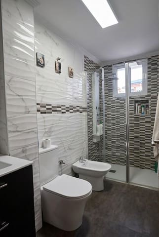 4 chambre Appartement à vendre à Elche / Elx - 183 750 € (Ref: 9820384)