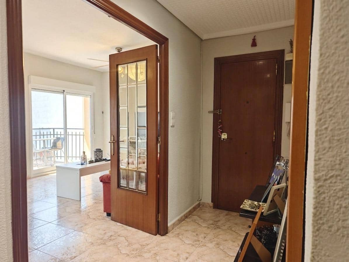 3 makuuhuone Asunto myytävänä paikassa Elche / Elx - 127 000 € (Ref: 9825043)
