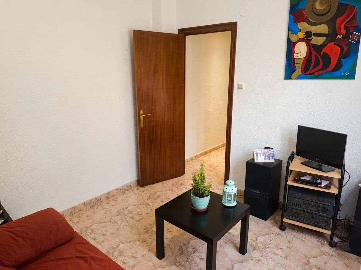 3 makuuhuone Asunto myytävänä paikassa Elche / Elx - 127 000 € (Ref: 9825043)