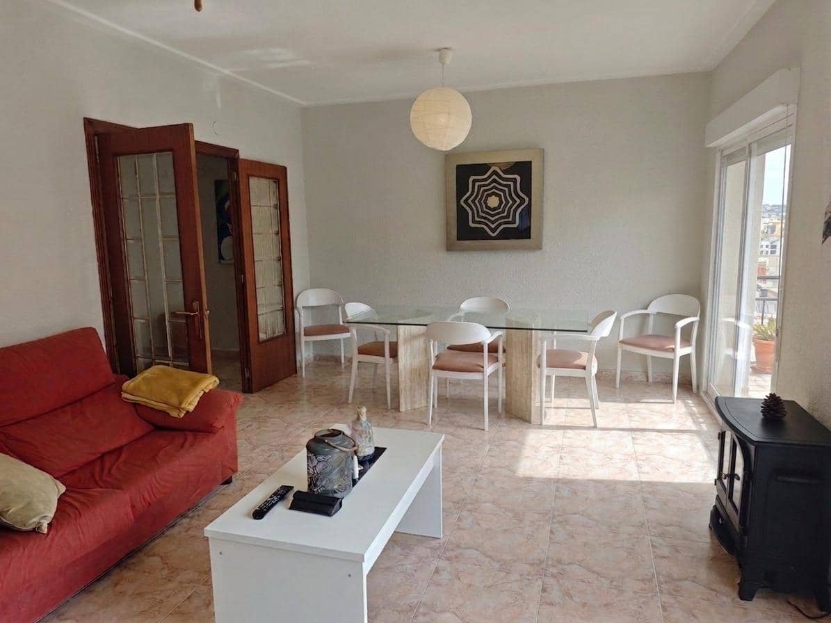 3 makuuhuone Asunto myytävänä paikassa Elche / Elx - 127 000 € (Ref: 9825043)