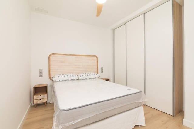 3 sovrum Lägenhet att hyra i Centro, Elche / Elx - 900 € (Ref: 9831721)