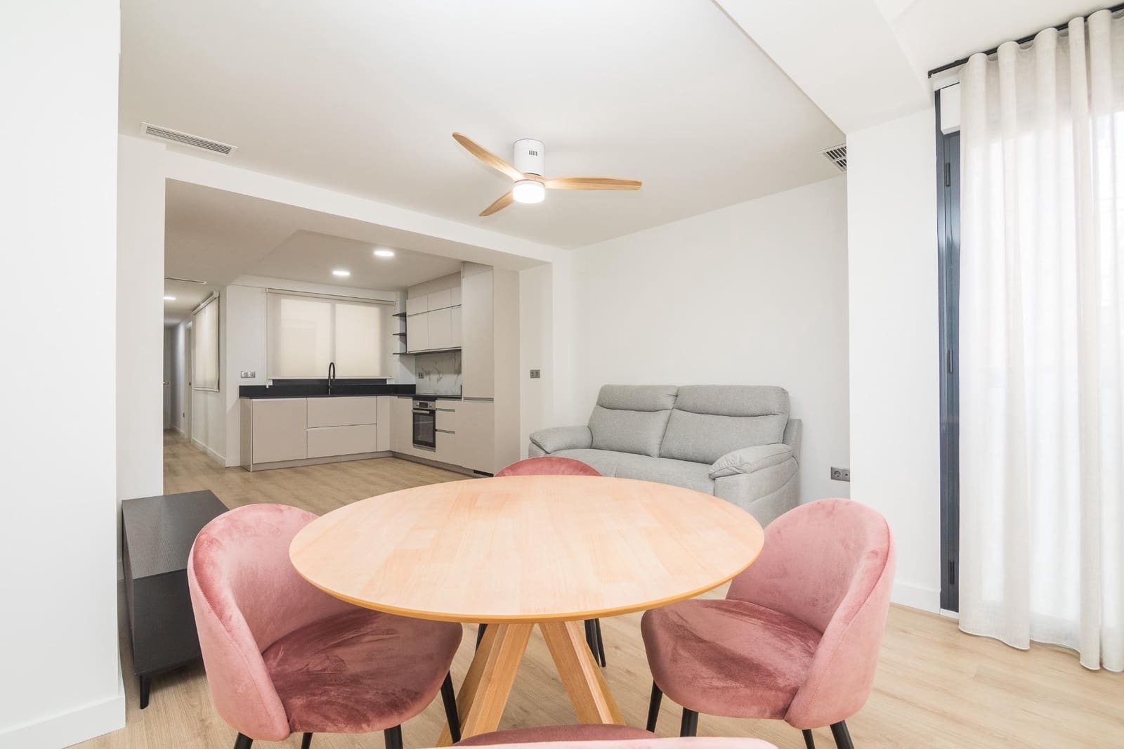 3 camera da letto Appartamento da affittare in Elche / Elx - 900 € (Rif: 9831721)