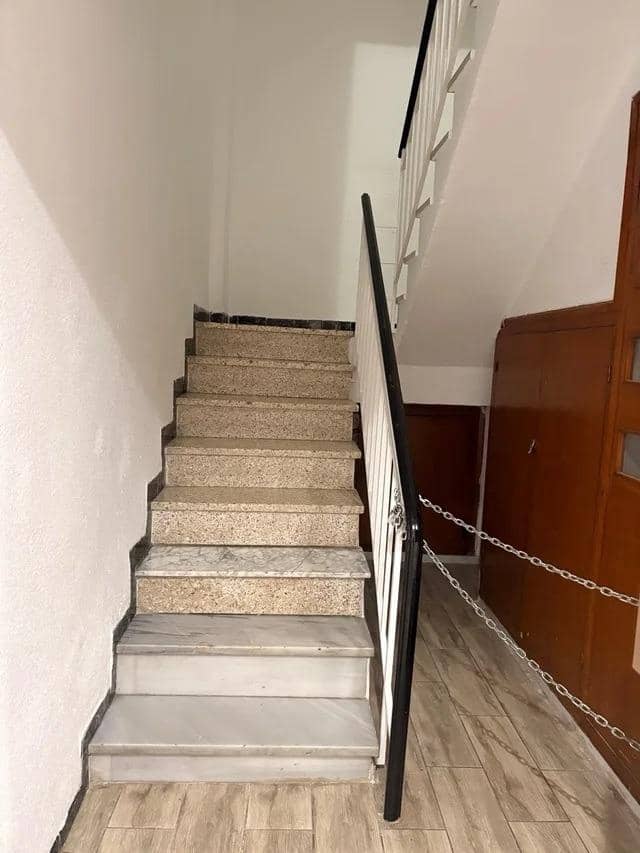 4 soverom Leilighet til salgs i Elche / Elx - € 126 000 (Ref: 9831722)