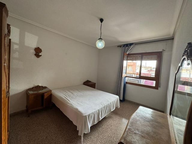 3 soveværelse Lejlighed til salg i Almoradí - € 109.900 (Ref: 9833901)