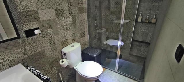 Casa de 3 habitaciones en Catral en venta - 187.900 € (Ref: 9836562)