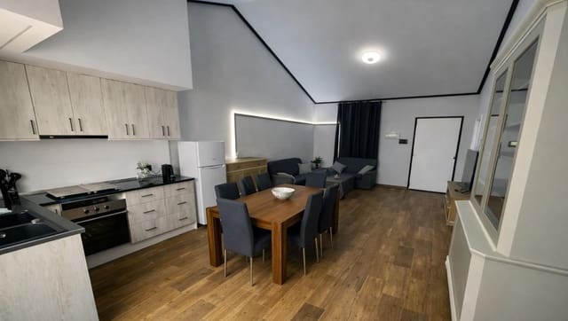 3 makuuhuone Omakotitalo myytävänä paikassa Catral - 187 900 € (Ref: 9836562)
