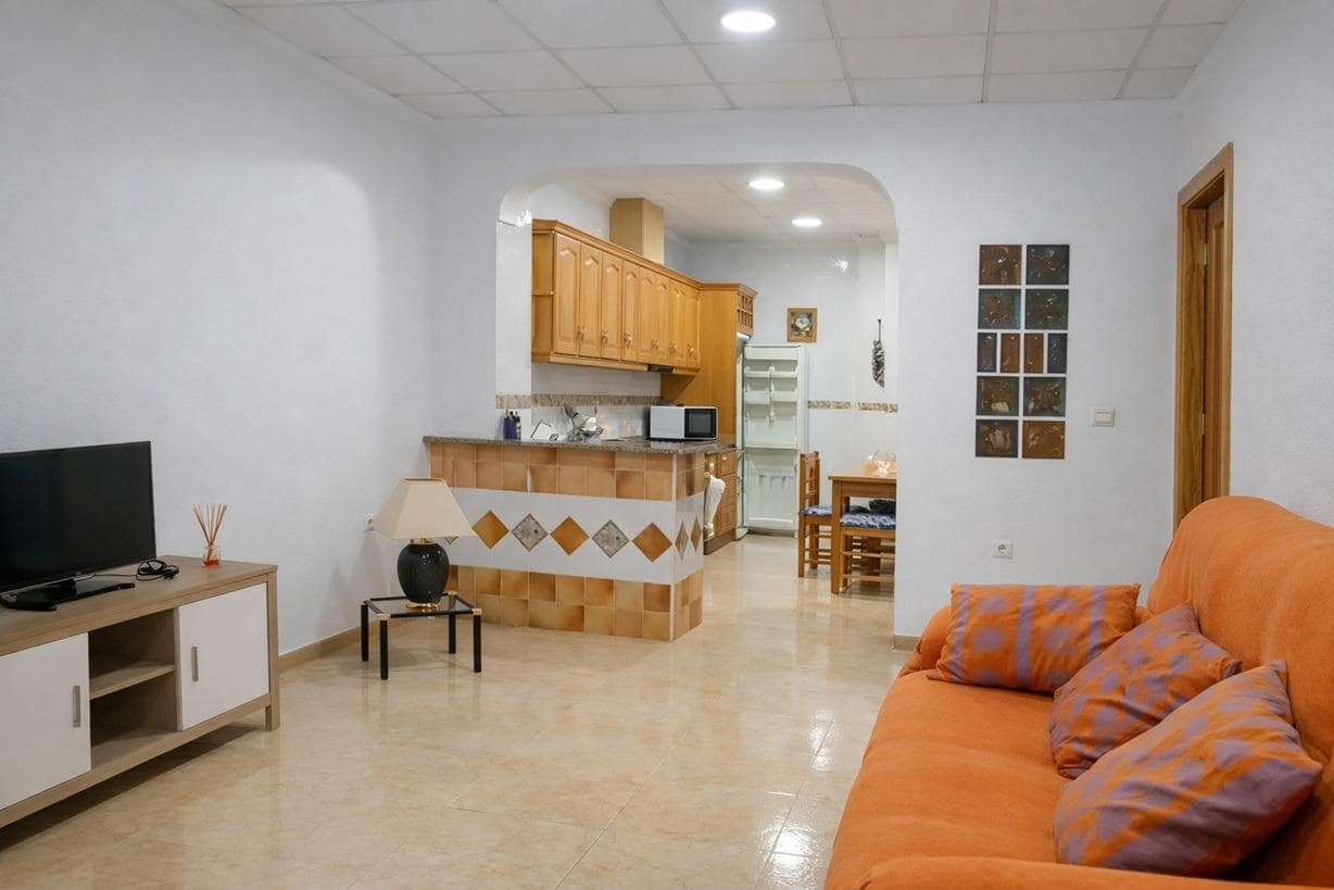 2 bedroom Apartment for sale in Almoradi with garage - € 87,000 (Ref: 9846626)