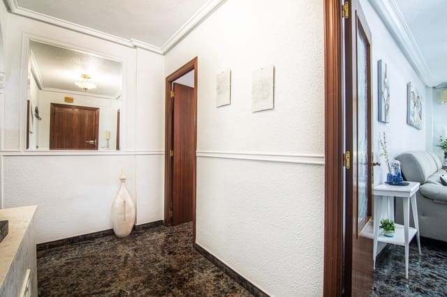 3 makuuhuone Asunto myytävänä paikassa Altabix, Elche / Elx mukana 
autotalli - 173 000 € (Ref: 9860278)