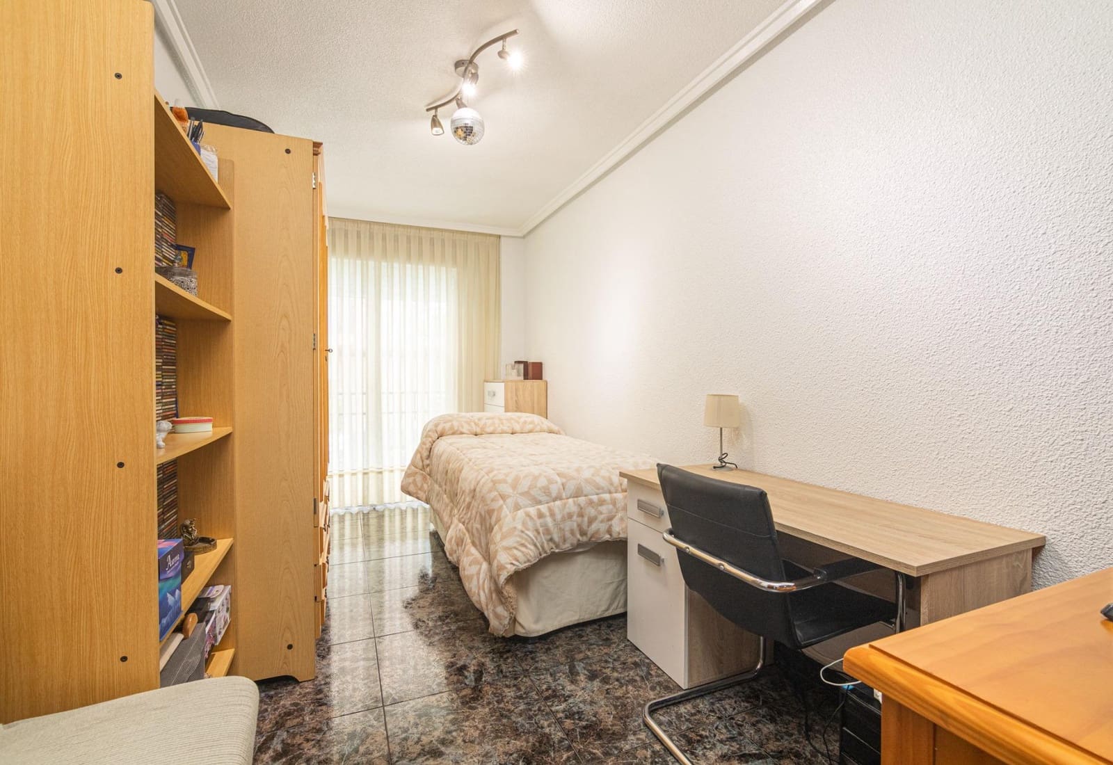 3 bedroom Flat for sale in Elche / Elx with garage - € 173,000 (Ref: 9860278)