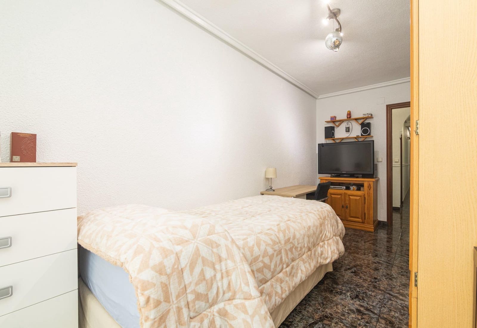 3 bedroom Flat for sale in Elche / Elx with garage - € 173,000 (Ref: 9860278)