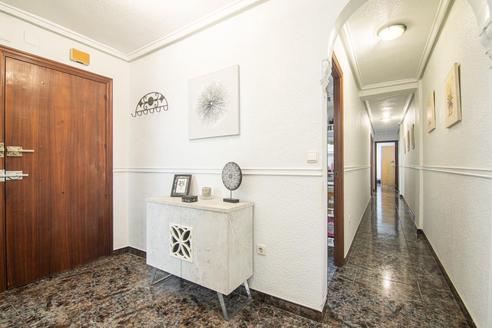 3 bedroom Flat for sale in Elche / Elx with garage - € 173,000 (Ref: 9860278)