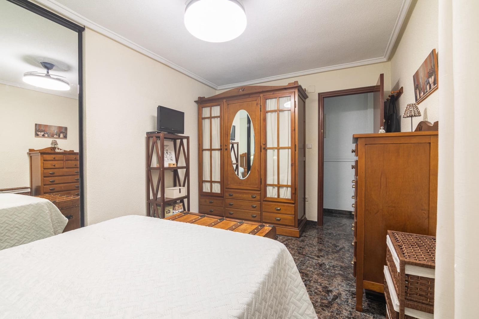 3 bedroom Flat for sale in Elche / Elx with garage - € 173,000 (Ref: 9860278)
