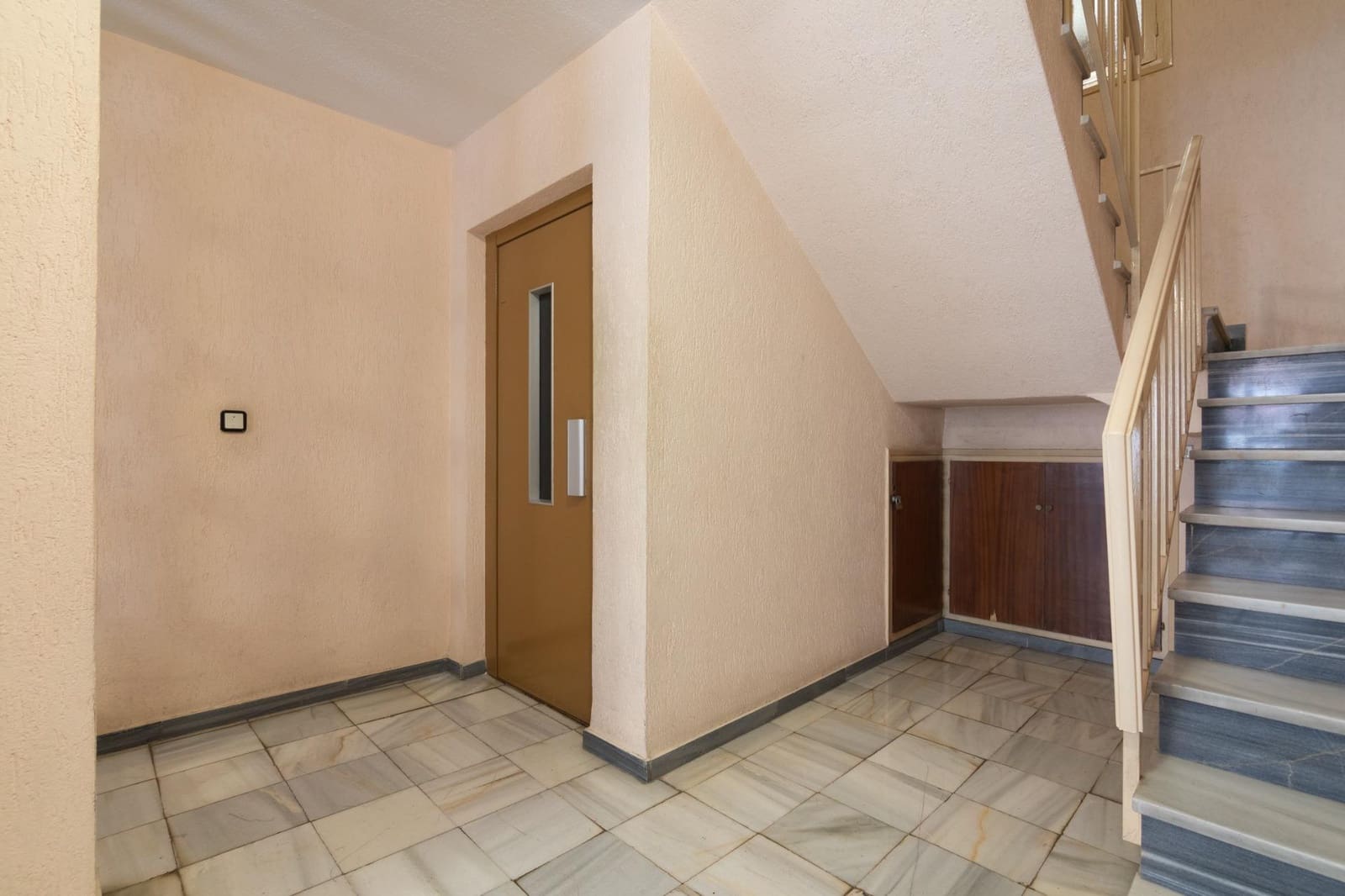 3 bedroom Flat for sale in Elche / Elx with garage - € 173,000 (Ref: 9860278)