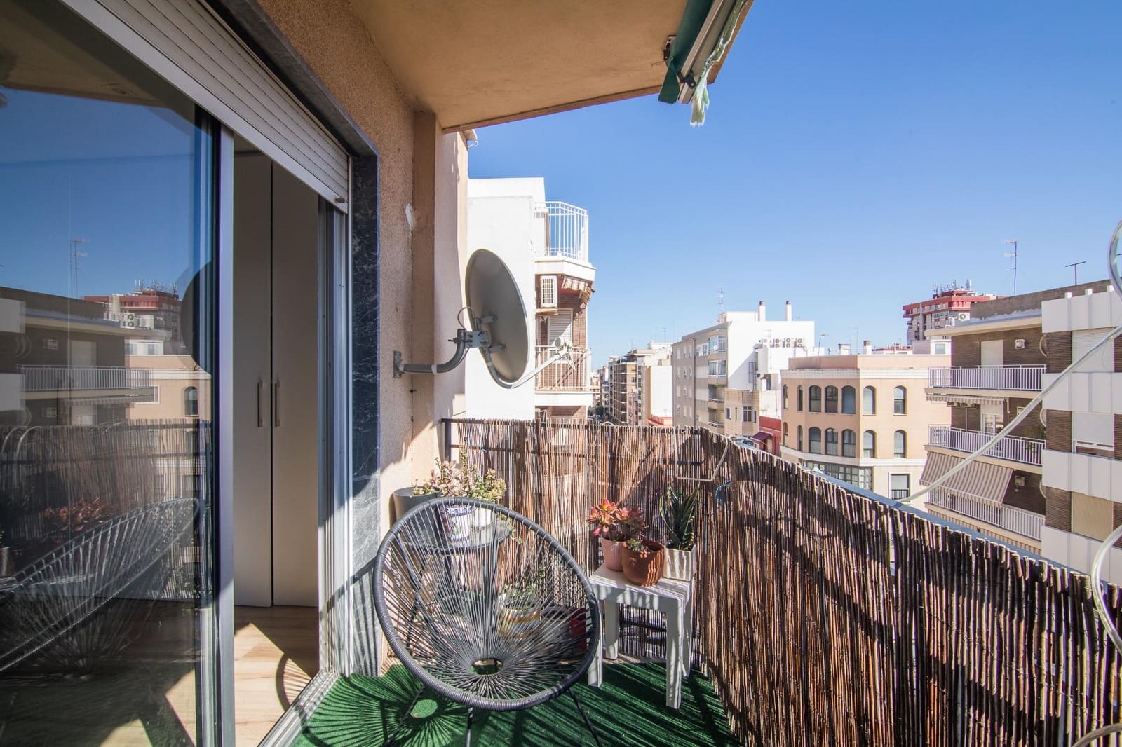 3 sypialnia Mieszkanie na sprzedaż w Elche / Elx z garażem - 235 000 € (Ref: 9882087)