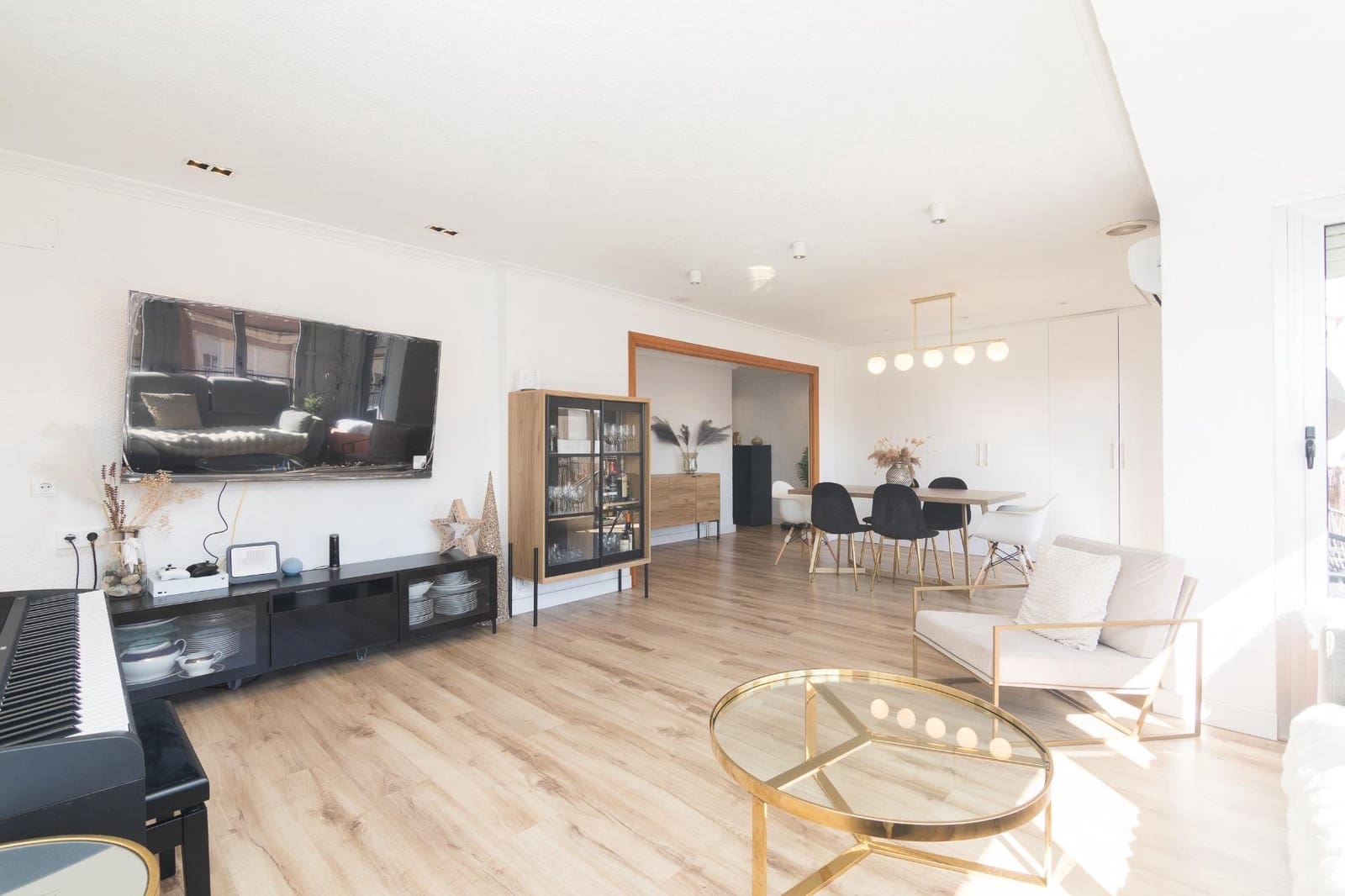 3 sypialnia Mieszkanie na sprzedaż w Elche / Elx z garażem - 235 000 € (Ref: 9882087)