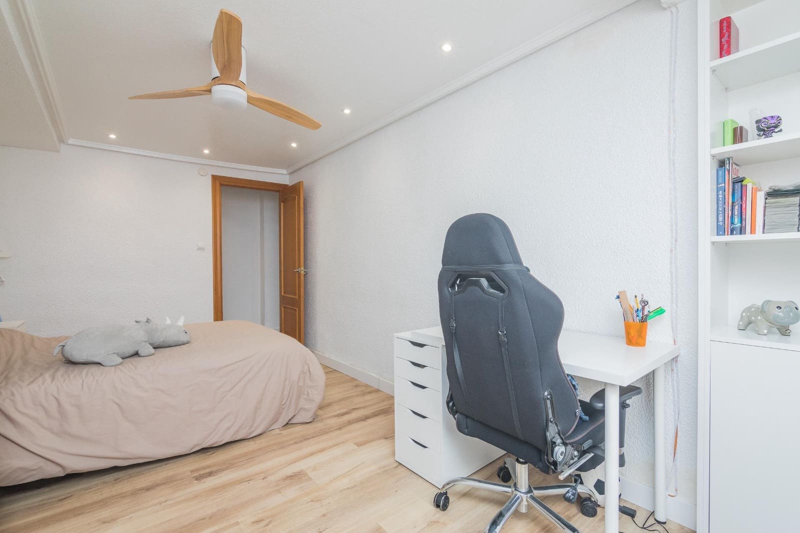 3 sypialnia Mieszkanie na sprzedaż w Elche / Elx z garażem - 235 000 € (Ref: 9882087)