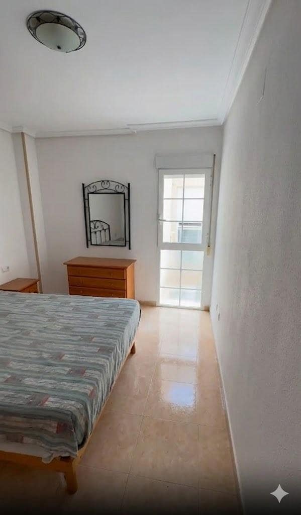 2 Zimmer Wohnung zu verkaufen in Torrevieja - 120.000 € (Ref: 9890565)