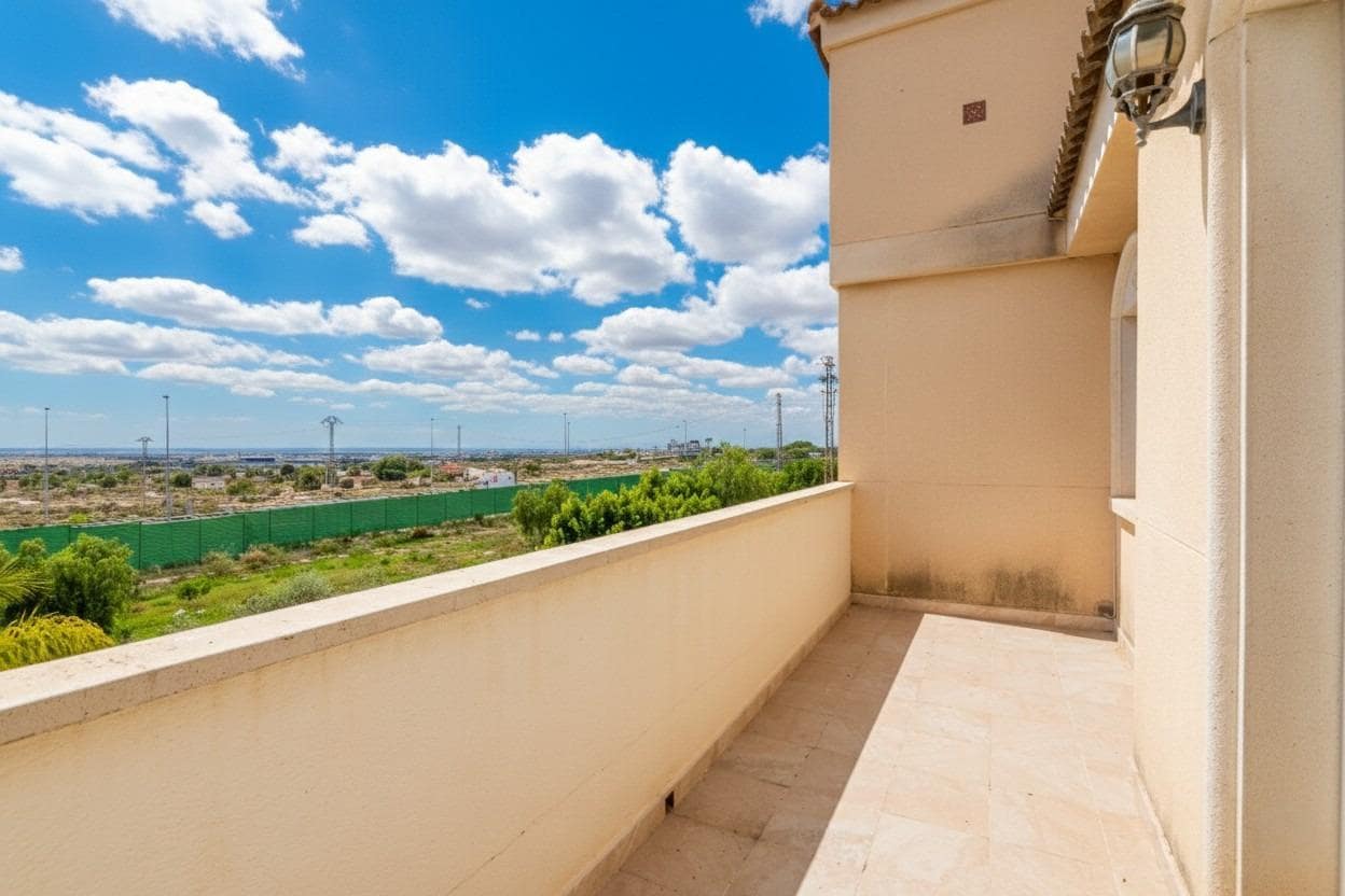 8 soveværelse Villa til salg i Elche / Elx med swimmingpool - € 630.000 (Ref: 9916042)