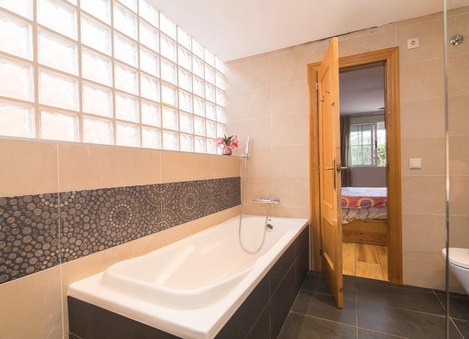8 soveværelse Villa til salg i Elche / Elx med swimmingpool - € 630.000 (Ref: 9916042)