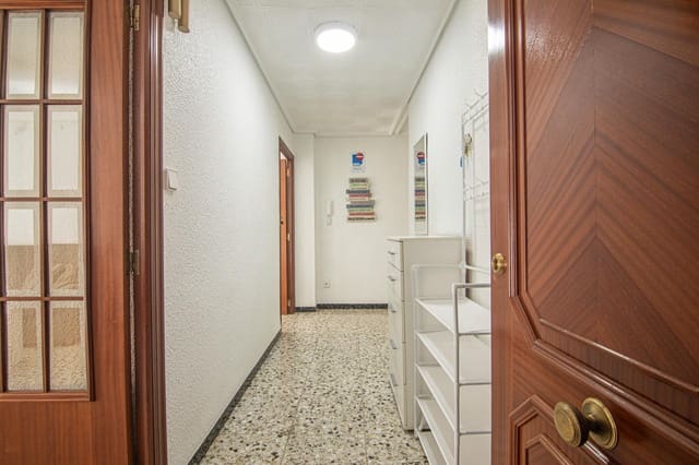 4 chambre Appartement à vendre à Altabix, Elche / Elx - 175 000 € (Ref: 9955294)