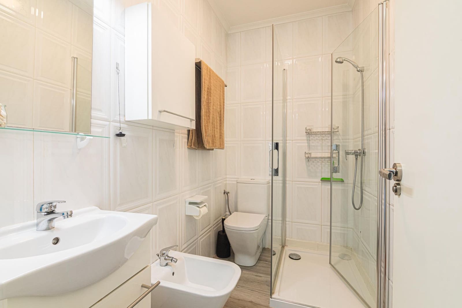 Commercial for sale in Elche / Elx - € 137,000 (Ref: 9965458)
