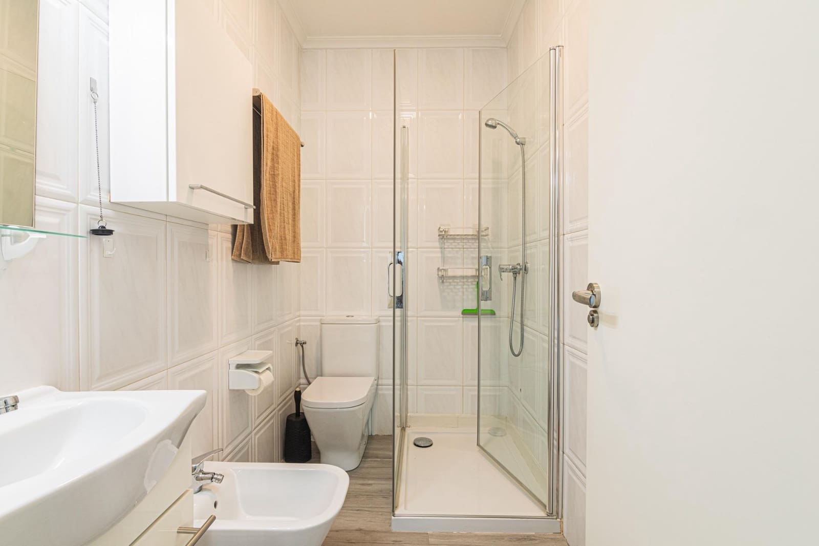 Commercial for sale in Elche / Elx - € 137,000 (Ref: 9965458)