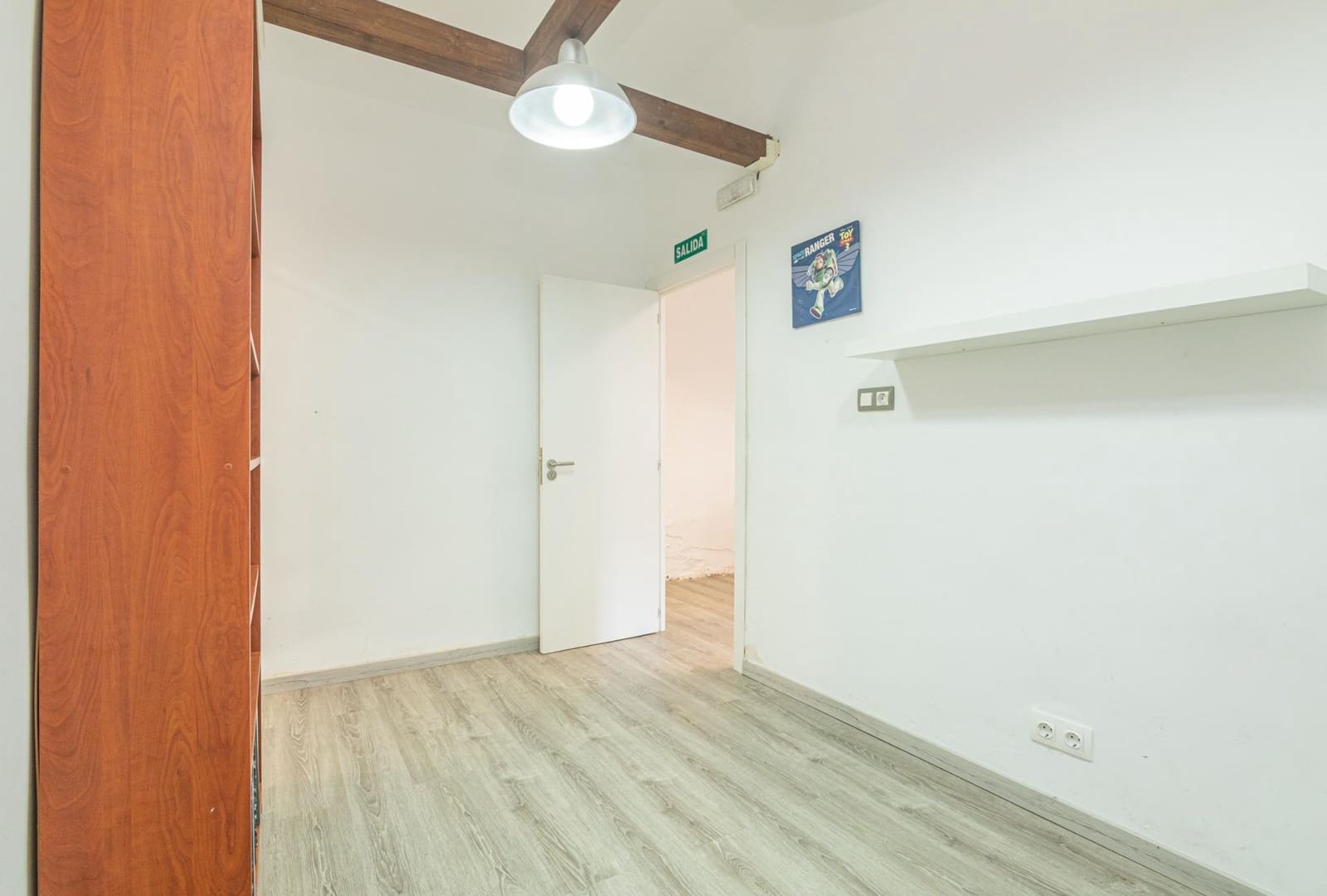 Commercial for sale in Elche / Elx - € 137,000 (Ref: 9965458)