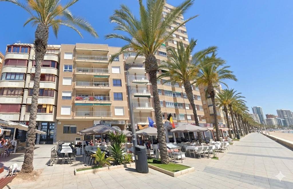 4 soverom Leilighet til salgs i Torrevieja - € 349 000 (Ref: 9965459)