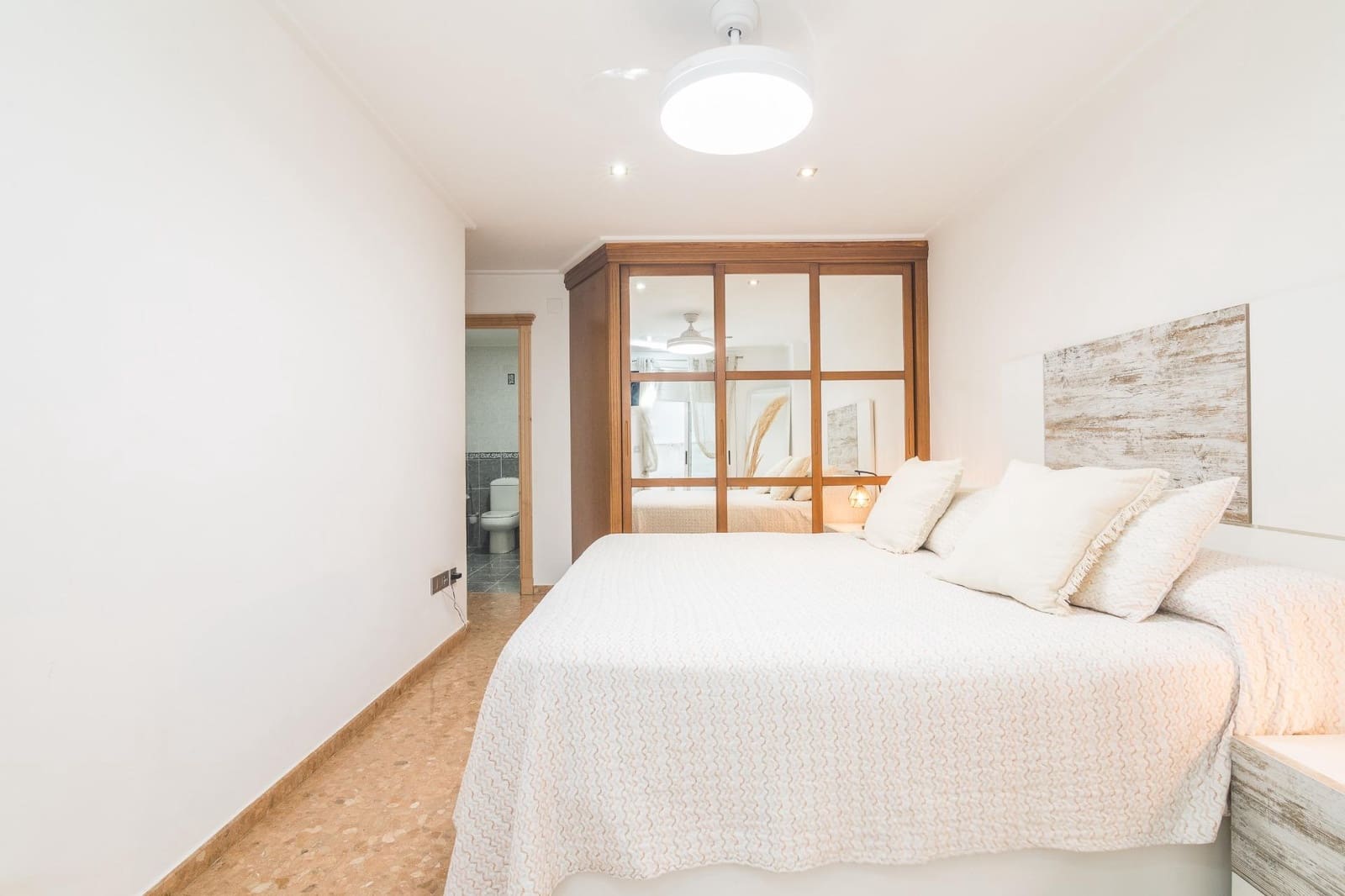 Piso de 3 habitaciones en Elche / Elx en venta con garaje - 209.900 € (Ref: 9979032)