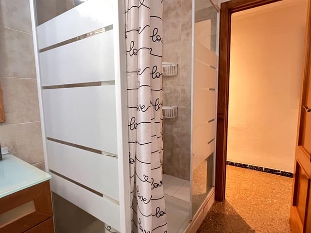 4 sypialnia Apartament do wynajęcia w Altabix, Elche / Elx - 325 € (Ref: 9985121)