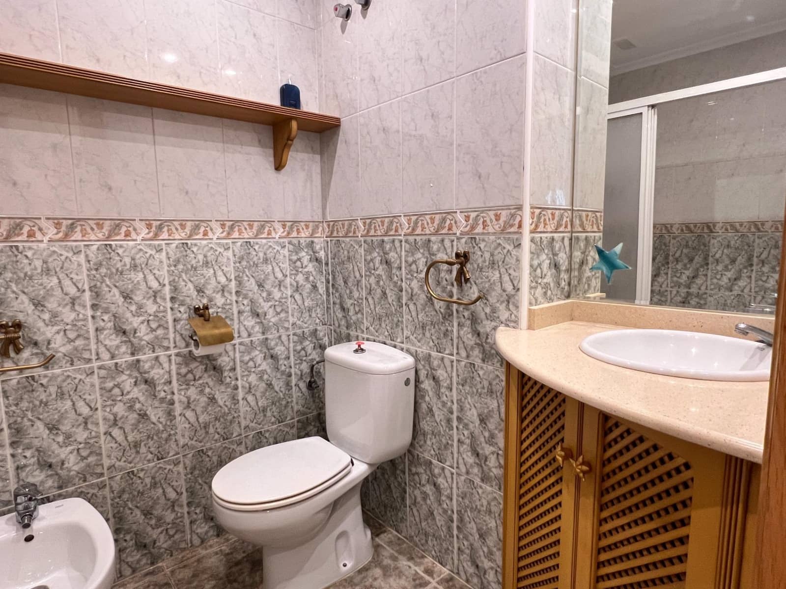 3 slaapkamer Flat te huur in Elche / Elx met zwembad - € 1.200 (Ref: 9999695)