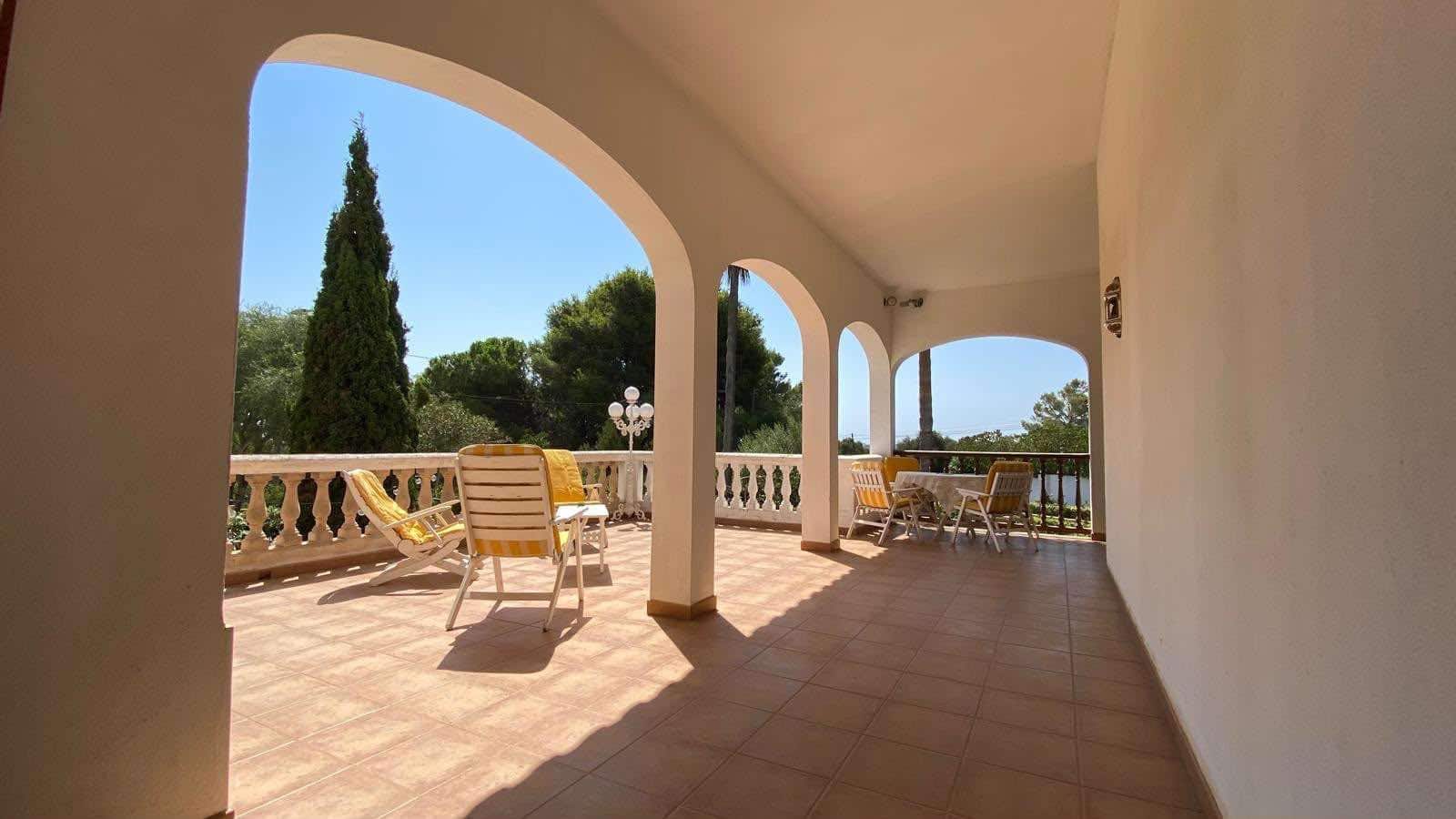 5 soveværelse Villa til salg i Portocristo / Port de Manacor med swimmingpool - € 1.350.000 (Ref: 10004757)