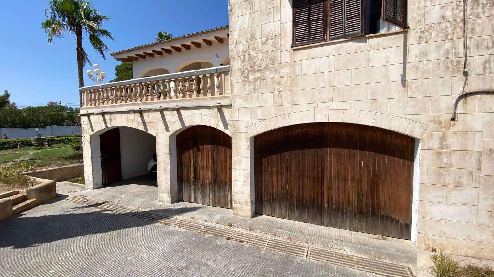 5 soveværelse Villa til salg i Portocristo / Port de Manacor med swimmingpool - € 1.350.000 (Ref: 10004757)