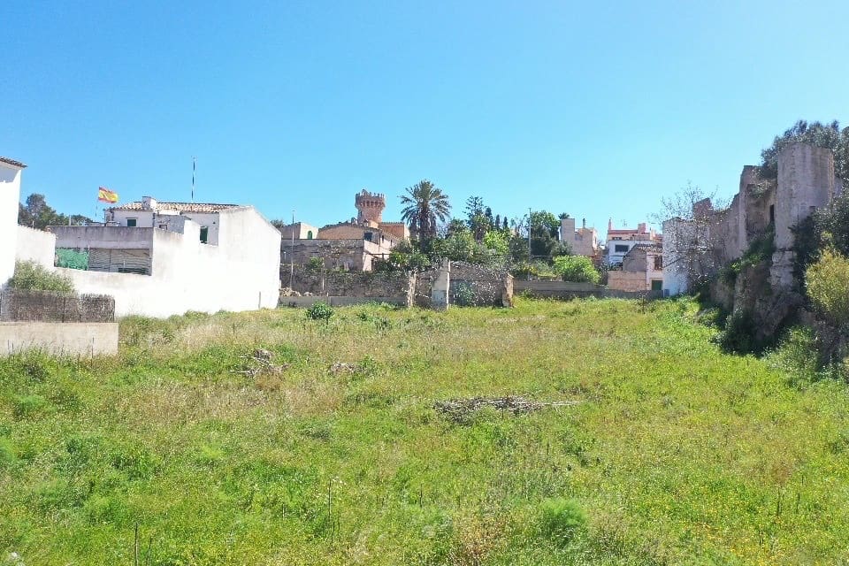 Ubebygd land til salgs i Felanitx - € 750 000 (Ref: 10015849)