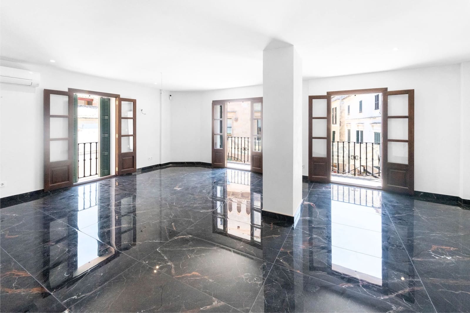 2 bedroom Apartment for sale in Felanitx - € 425,000 (Ref: 10021587)
