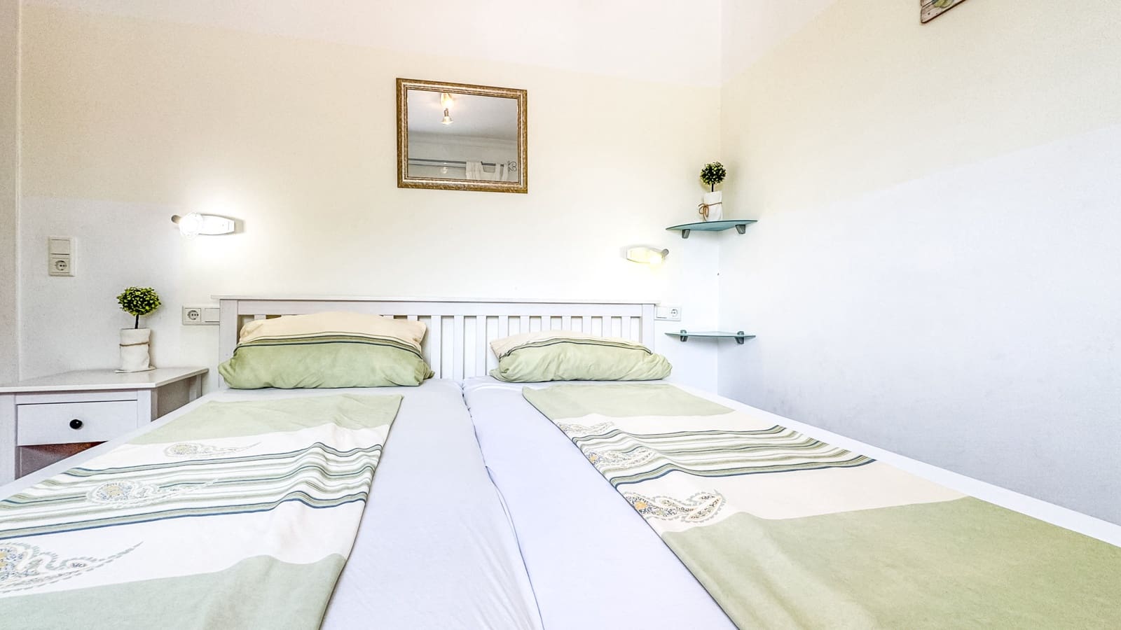 4 bedroom Apartment for sale in Peguera / Paguera - € 890,000 (Ref: 10023027)