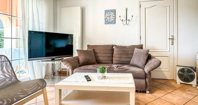 4 bedroom Apartment for sale in Peguera / Paguera, Calvià - € 890,000 (Ref: 10023027)