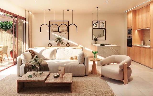 3 bedroom Townhouse for sale in Campos with pool - € 685,000 (Ref: 10023028)