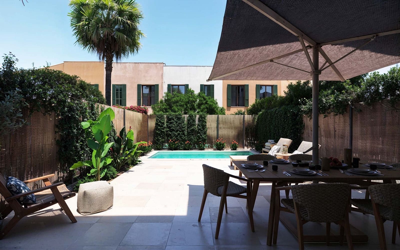 3 bedroom Townhouse for sale in Campos with pool - € 685,000 (Ref: 10023028)
