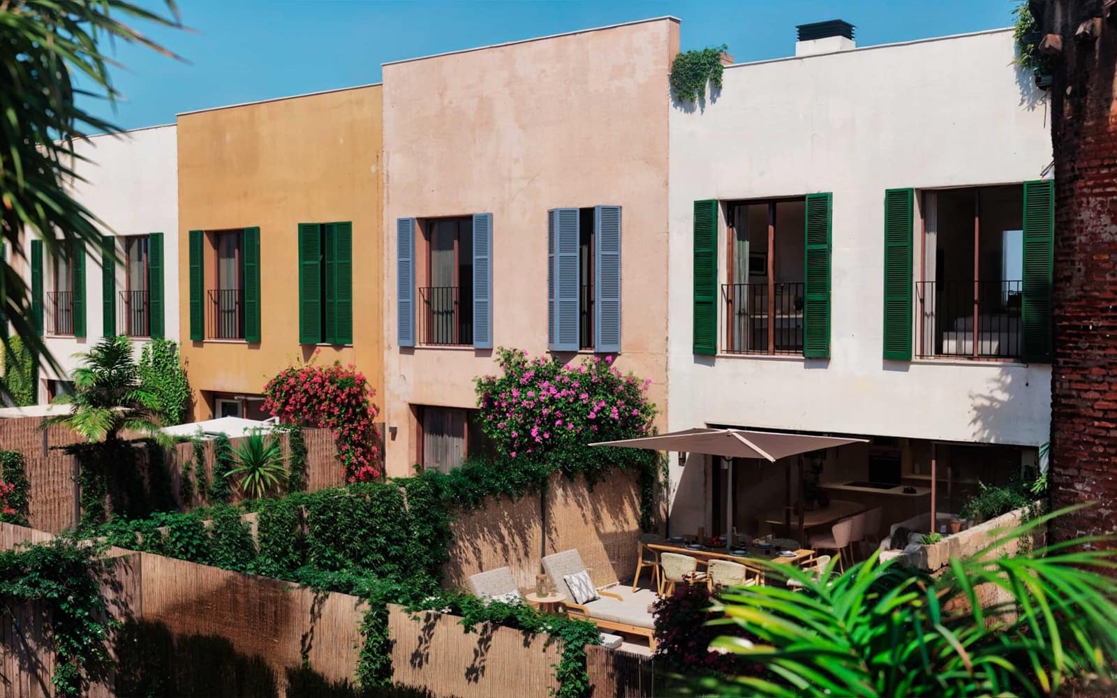 3 bedroom Townhouse for sale in Campos with pool - € 685,000 (Ref: 10023028)