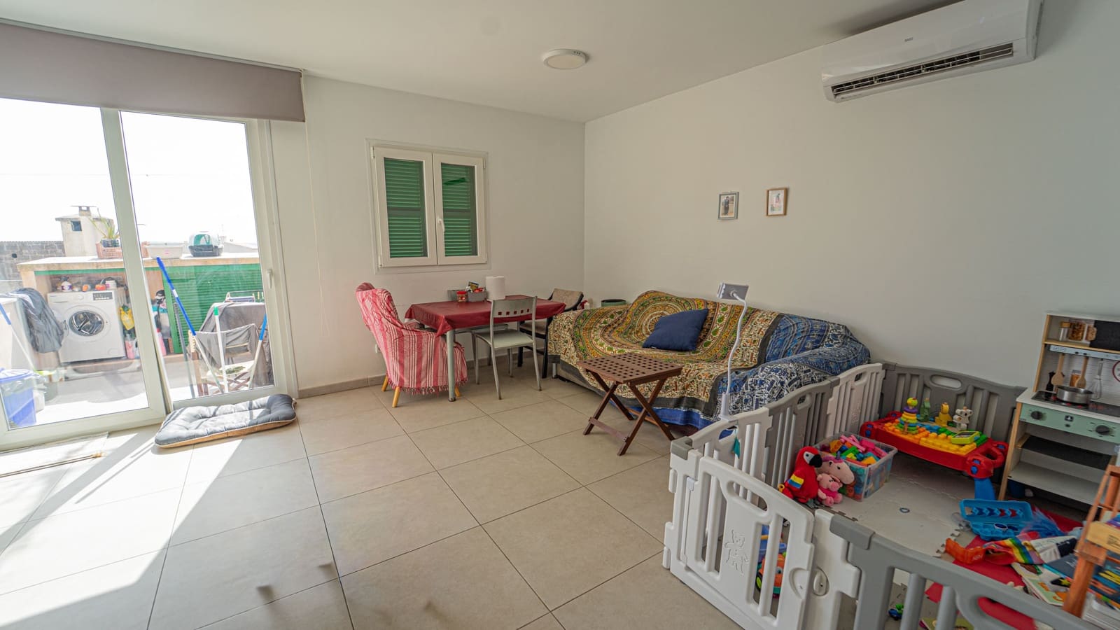 8 bedroom Villa for sale in Cas Concos - € 600,000 (Ref: 10038644)