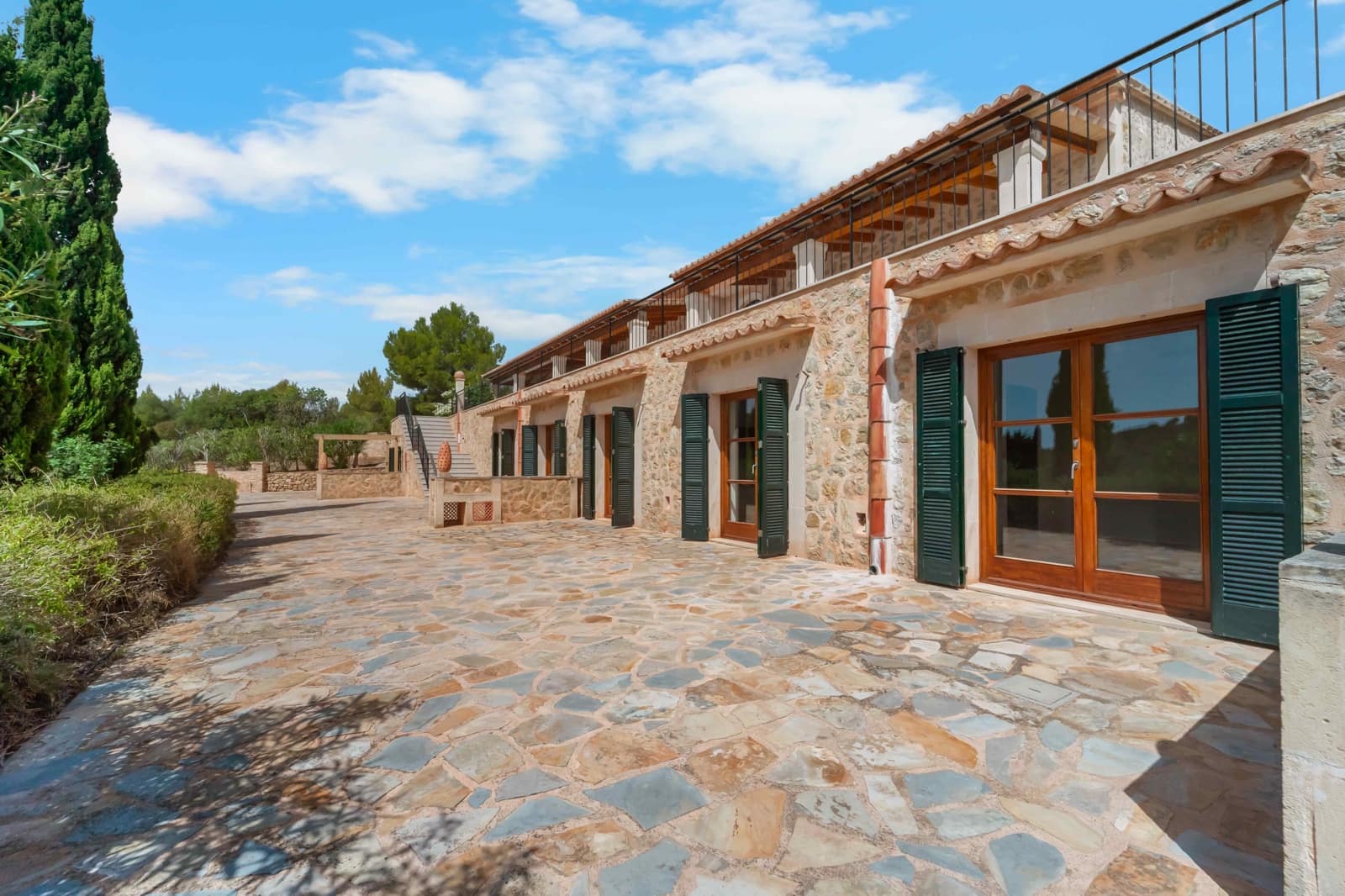 5 soveværelse Finca/Landehus til salg i Cala Murada med swimmingpool - € 2.950.000 (Ref: 10049870)