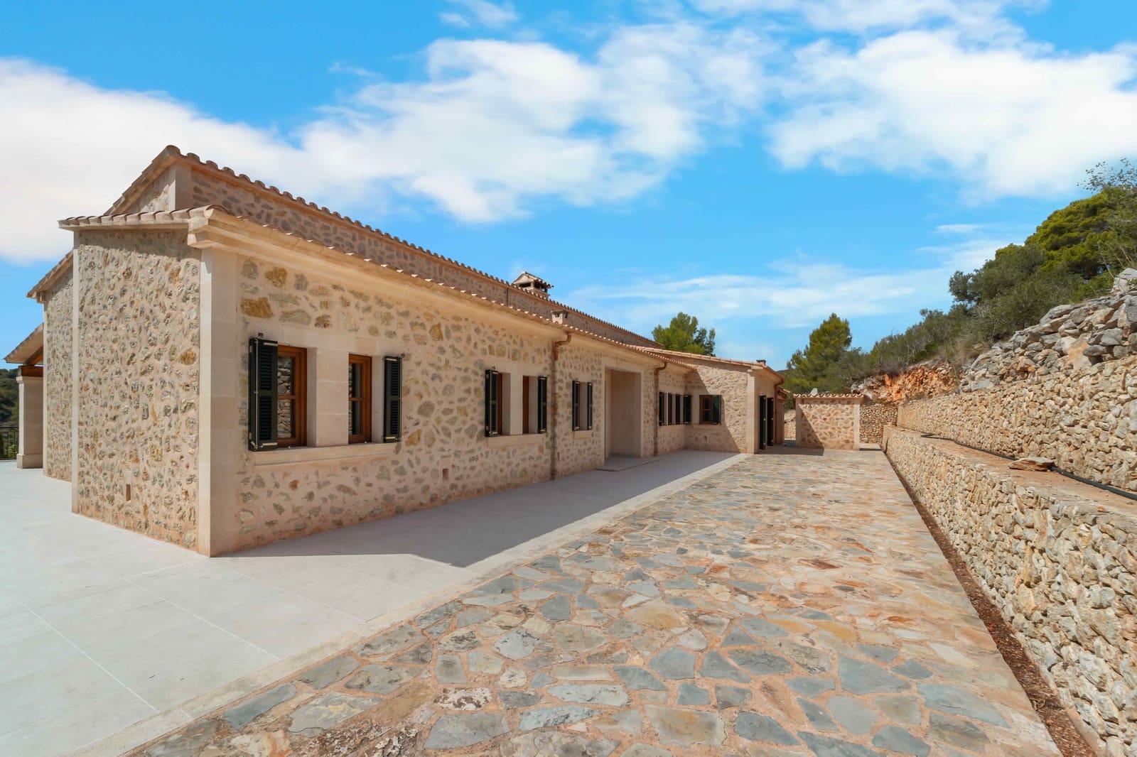 5 soveværelse Finca/Landehus til salg i Cala Murada med swimmingpool - € 2.950.000 (Ref: 10049870)