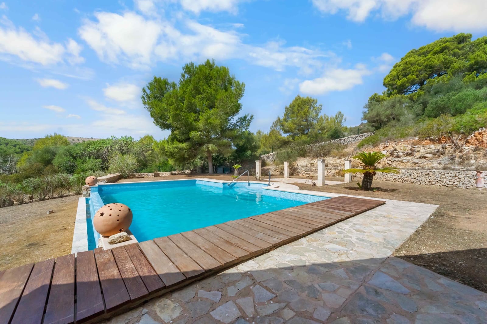 5 soveværelse Finca/Landehus til salg i Cala Murada med swimmingpool - € 2.950.000 (Ref: 10049870)